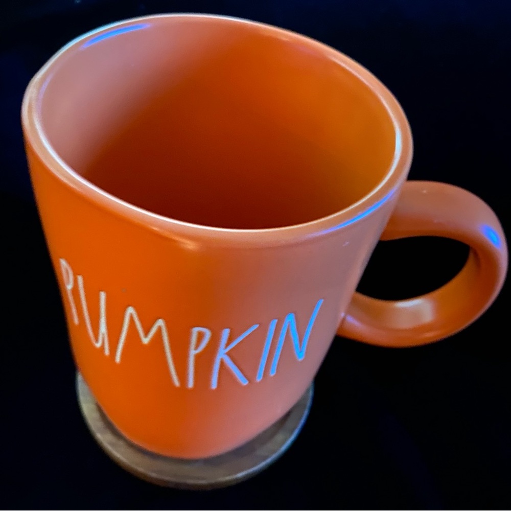 NWOT Rae Dunn Pumpkin Ceramic Mug with Wood Coaster